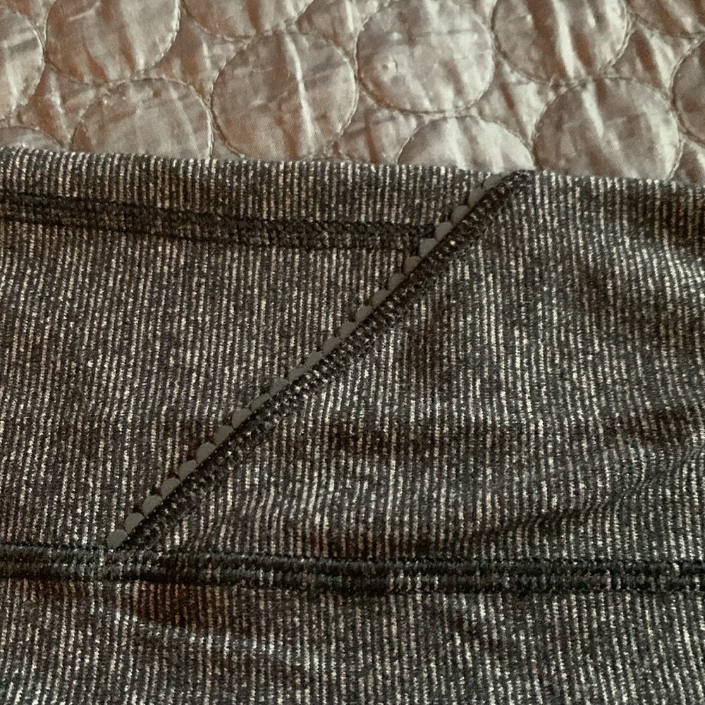 Lululemon half zip - Picture 4 of 10